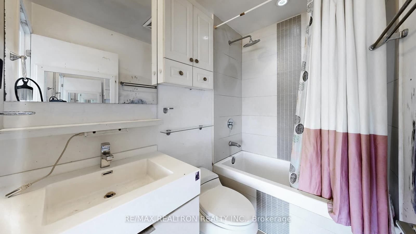 28 Avondale Avenue, Unit 1102 thumbnail 18