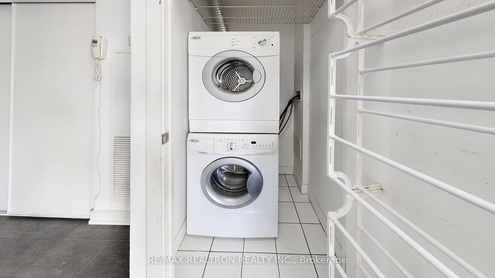 28 Avondale Avenue, Unit 1102 thumbnail 25