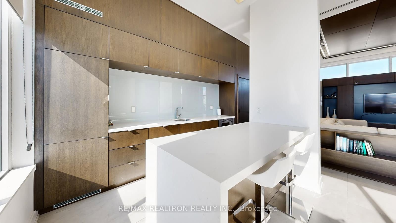 28 Avondale Avenue, Unit 1102 thumbnail 40