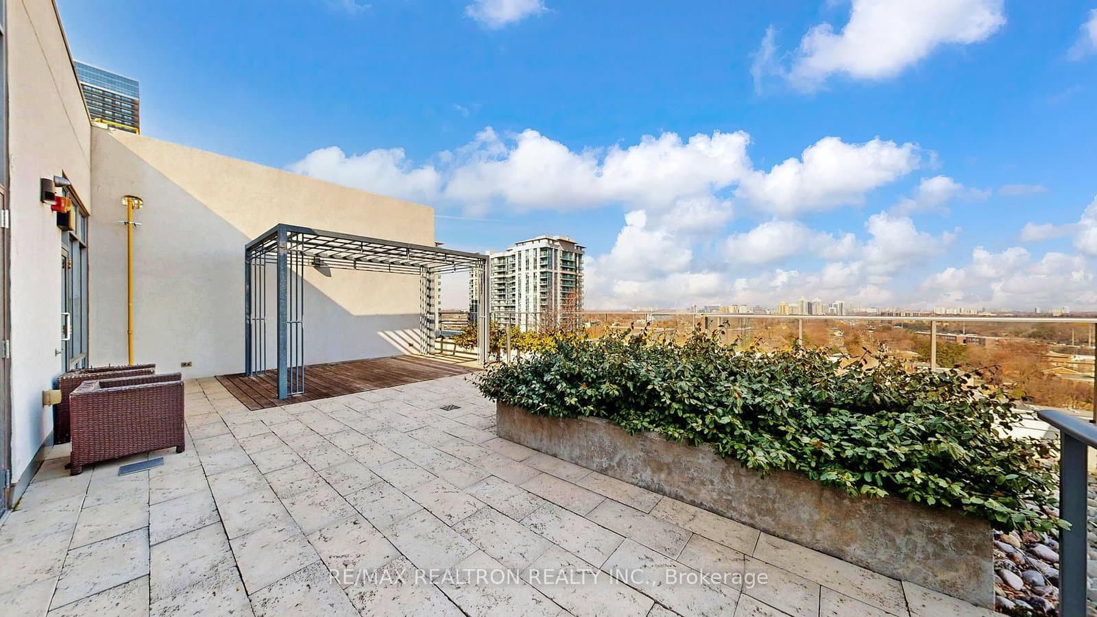 28 Avondale Avenue, Unit 1102 thumbnail 41