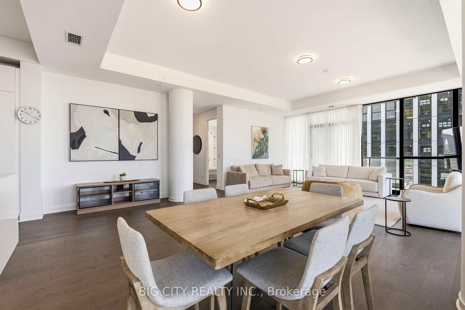 33 Frederick Todd Way, Unit 2002 thumbnail 12