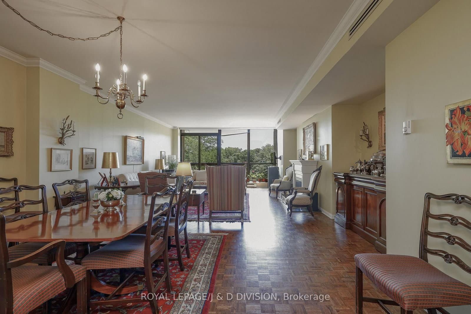407 Walmer Road, Unit 401 thumbnail 4