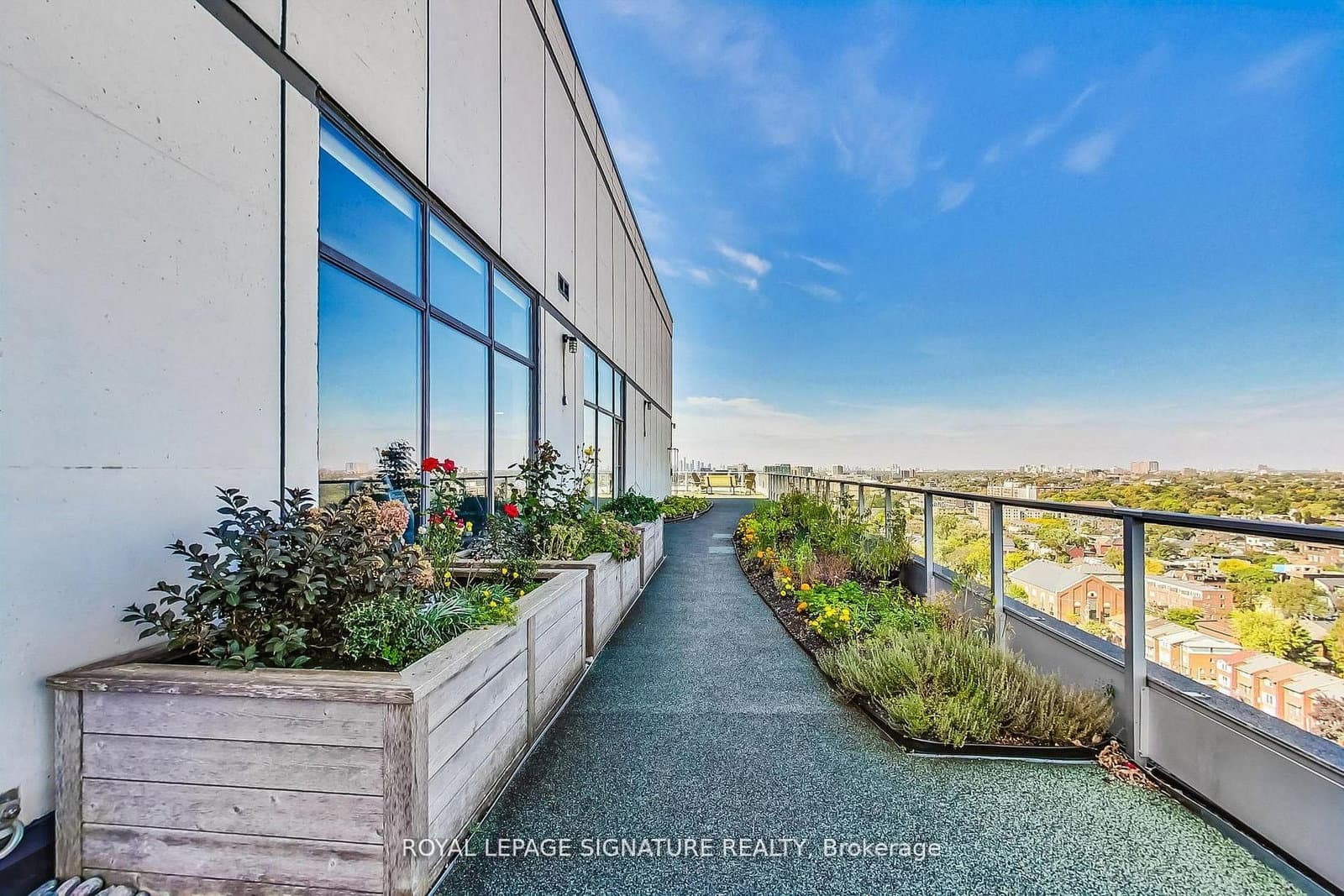 700 King Street W, Unit 801 thumbnail 21