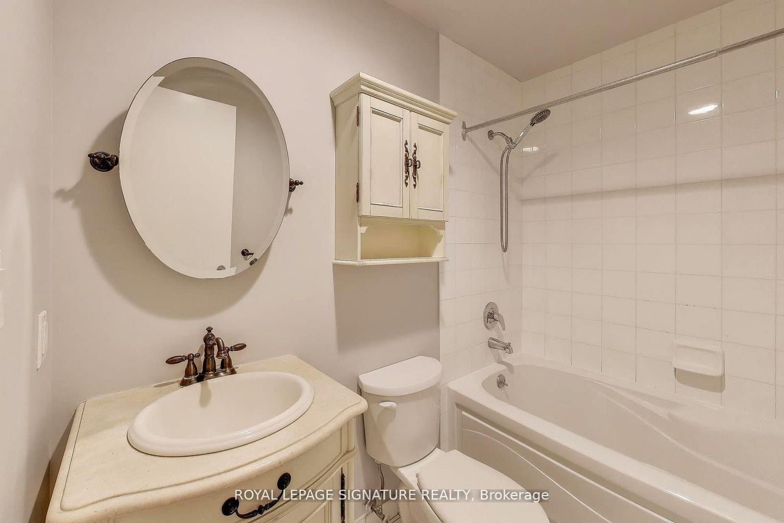 700 King Street W, Unit 801 thumbnail 7