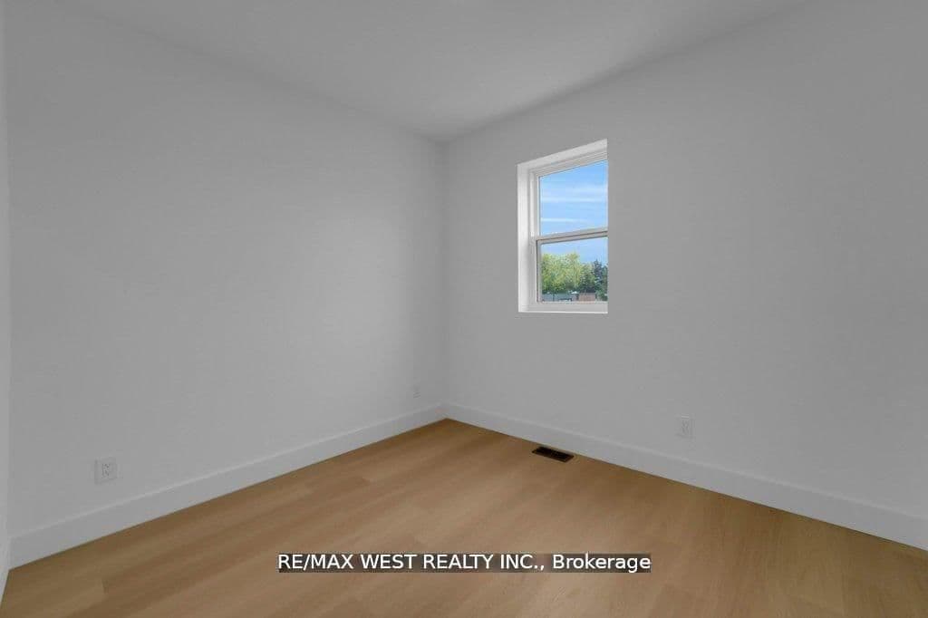 661 Winona Drive thumbnail 15