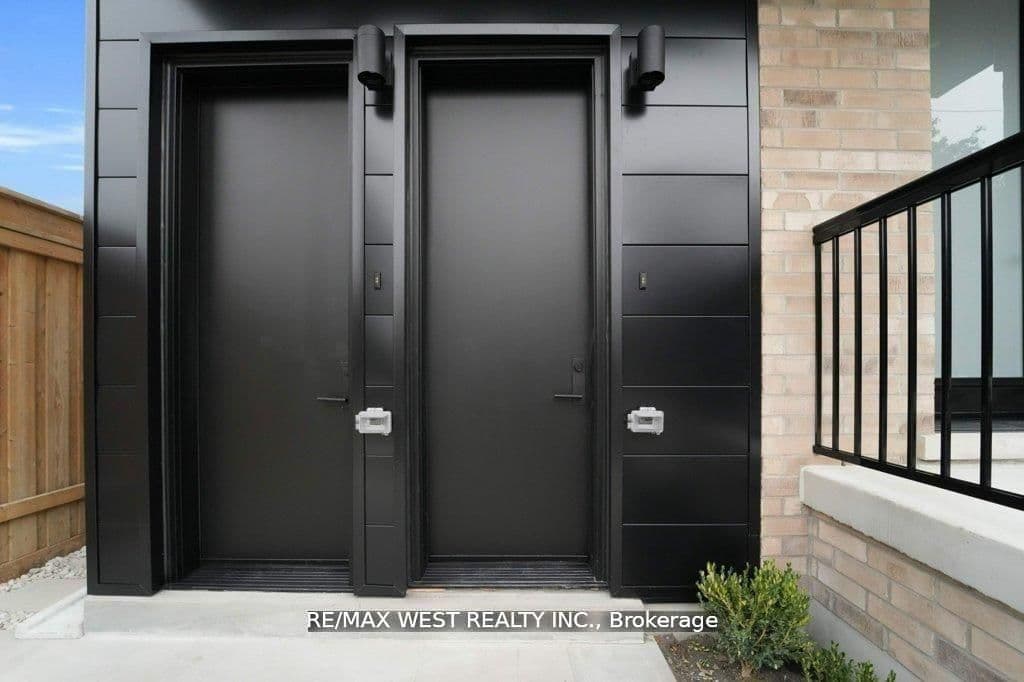 661 Winona Drive thumbnail 2