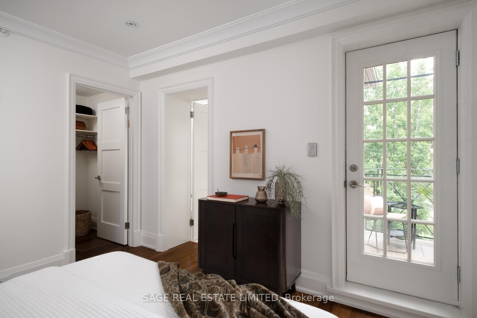 319 Lonsdale Road, Unit 3D thumbnail 23