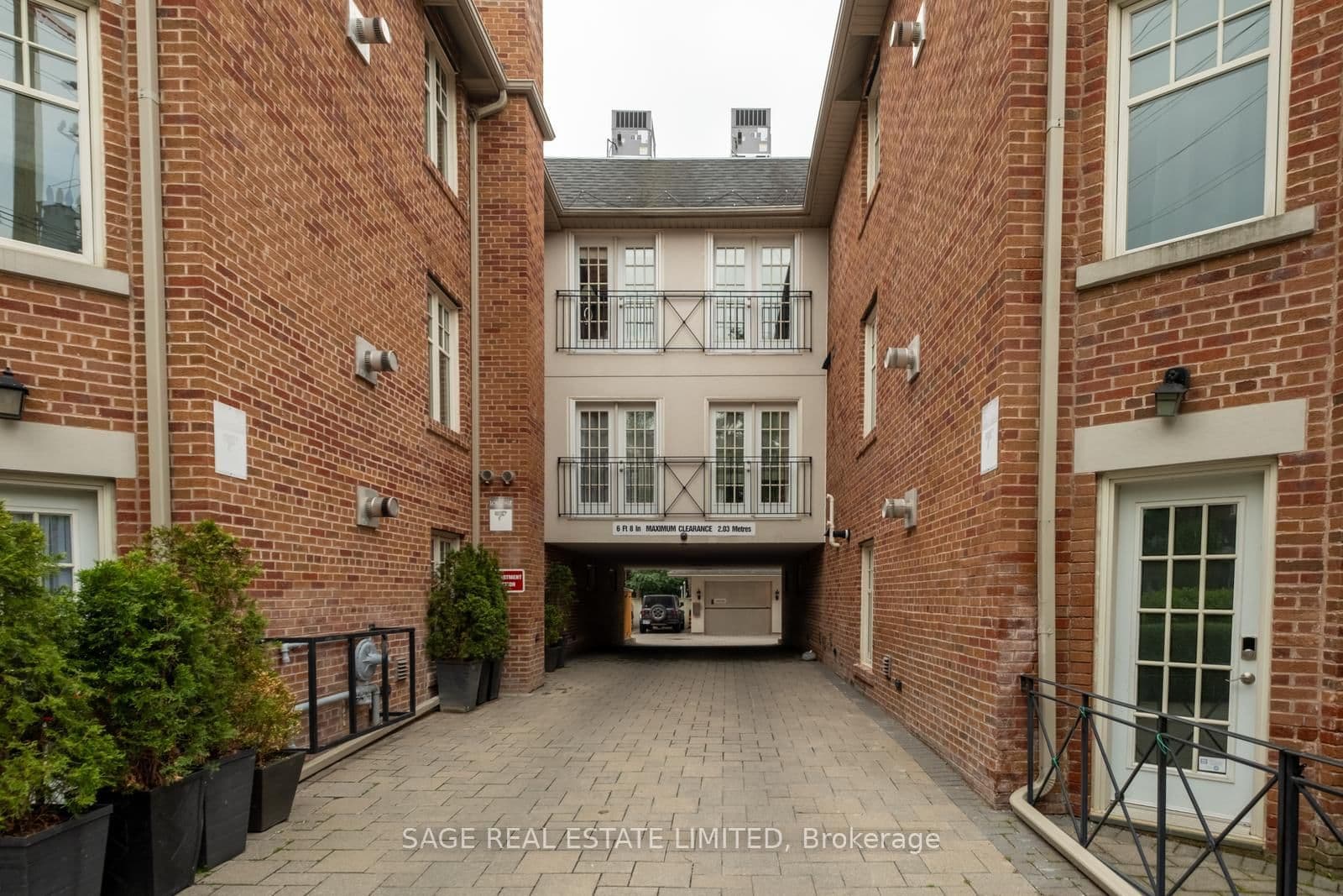 319 Lonsdale Road, Unit 3D thumbnail 47