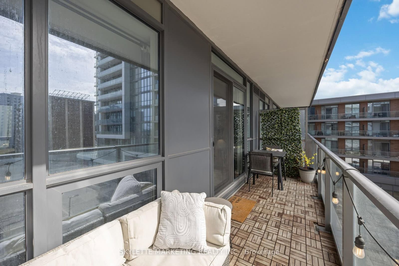 38 Forest Manor Road, Unit 414 thumbnail 28