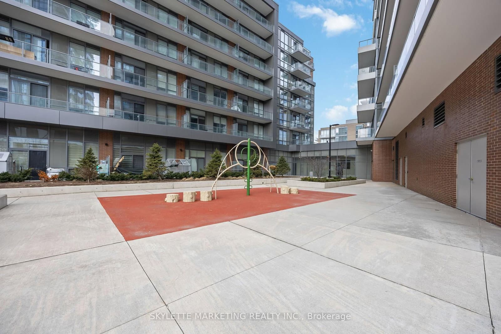 38 Forest Manor Road, Unit 414 thumbnail 39