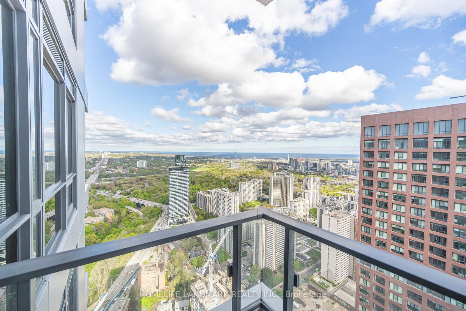 395 Bloor Street E, Unit 5001 thumbnail 23