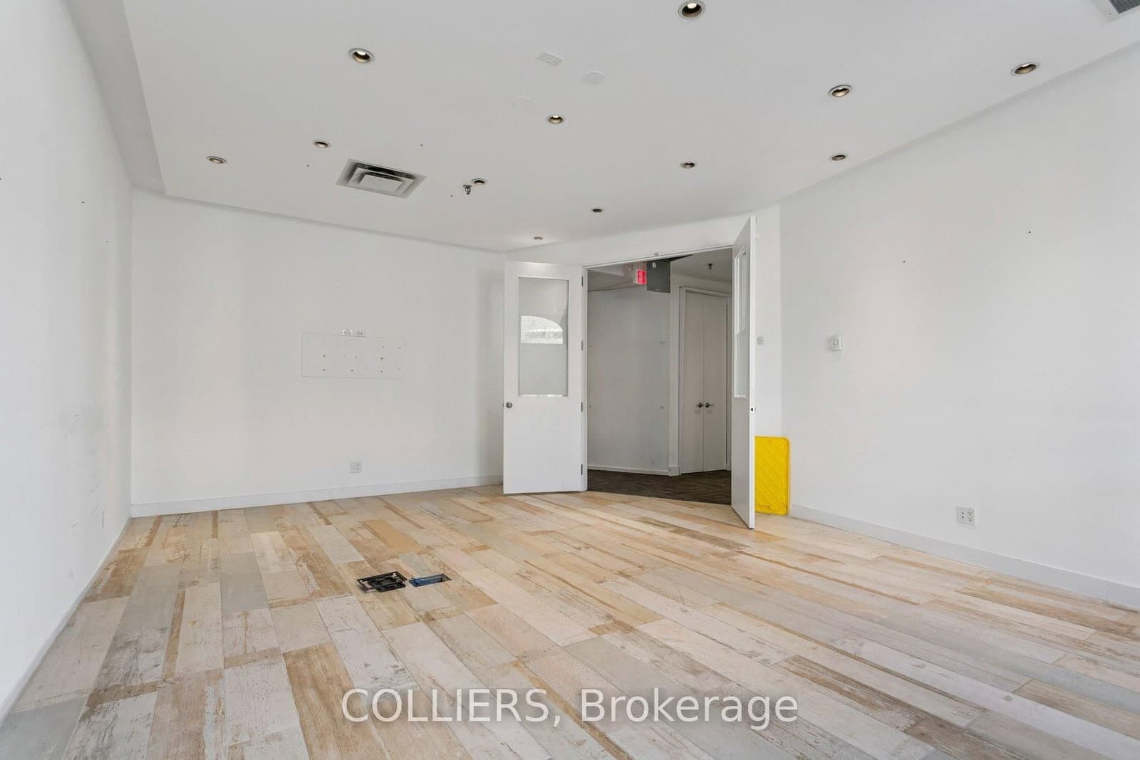 489 Queen Street E, Unit 101 thumbnail 10