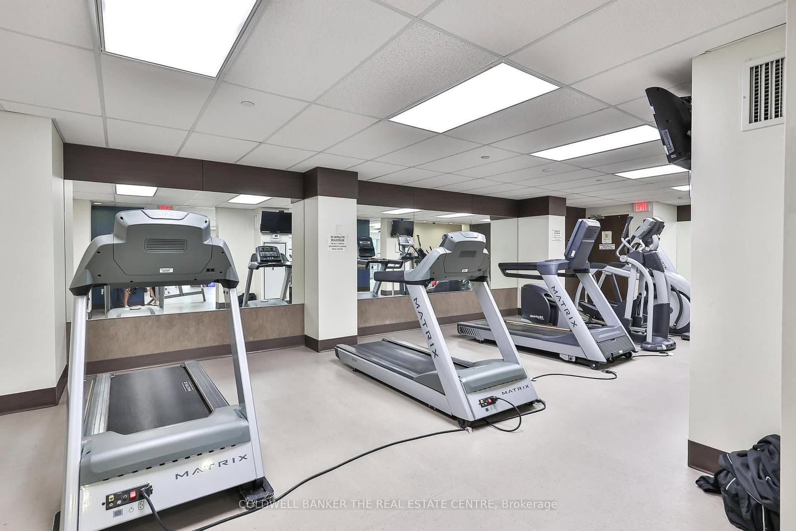 23 Sheppard Avenue E, Unit 912 thumbnail 26