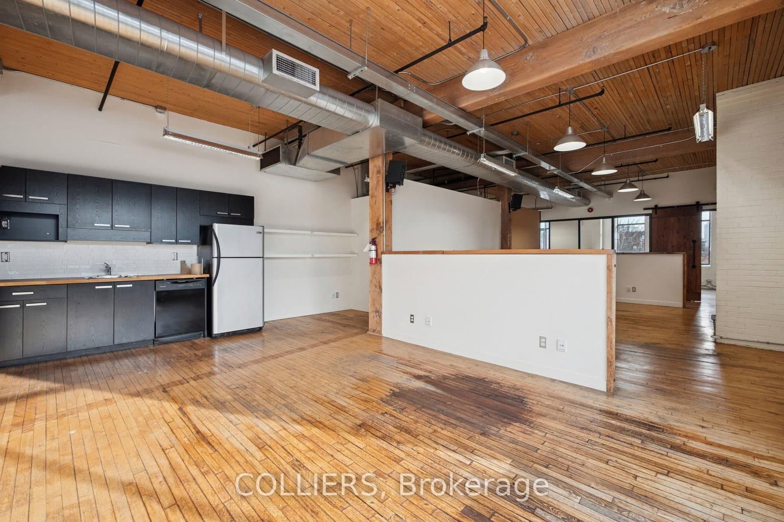 183 Bathurst Street, Unit 401 thumbnail 6