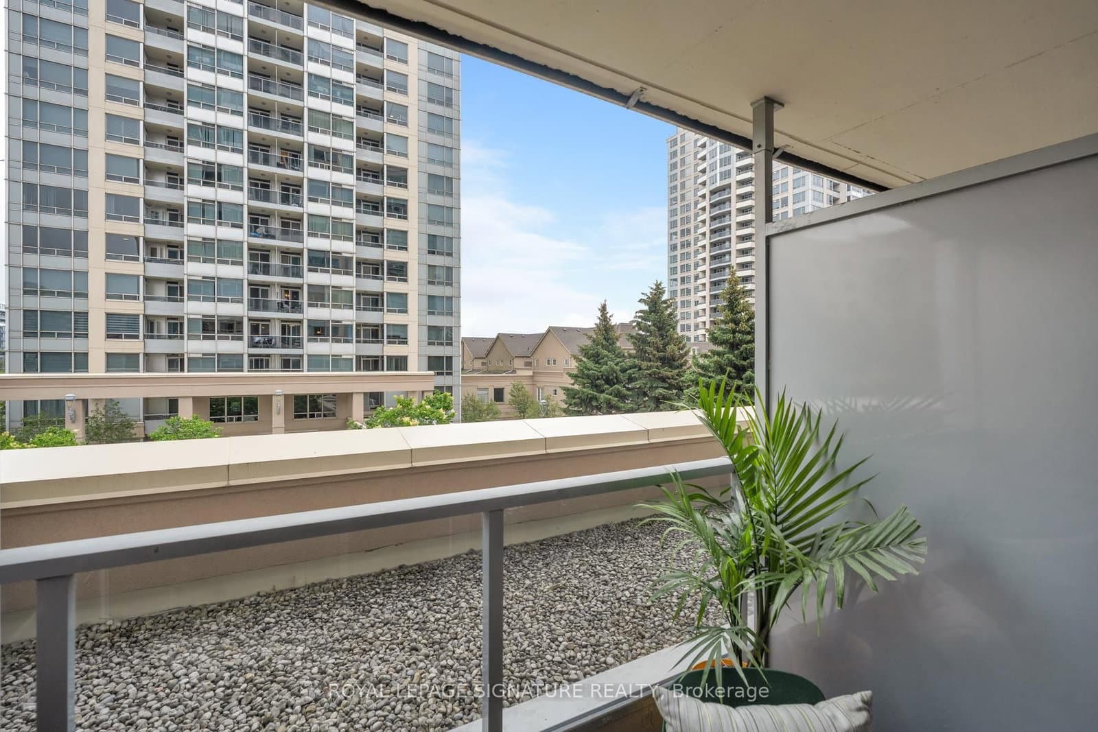 2 Rean Drive, Unit 306 thumbnail 33