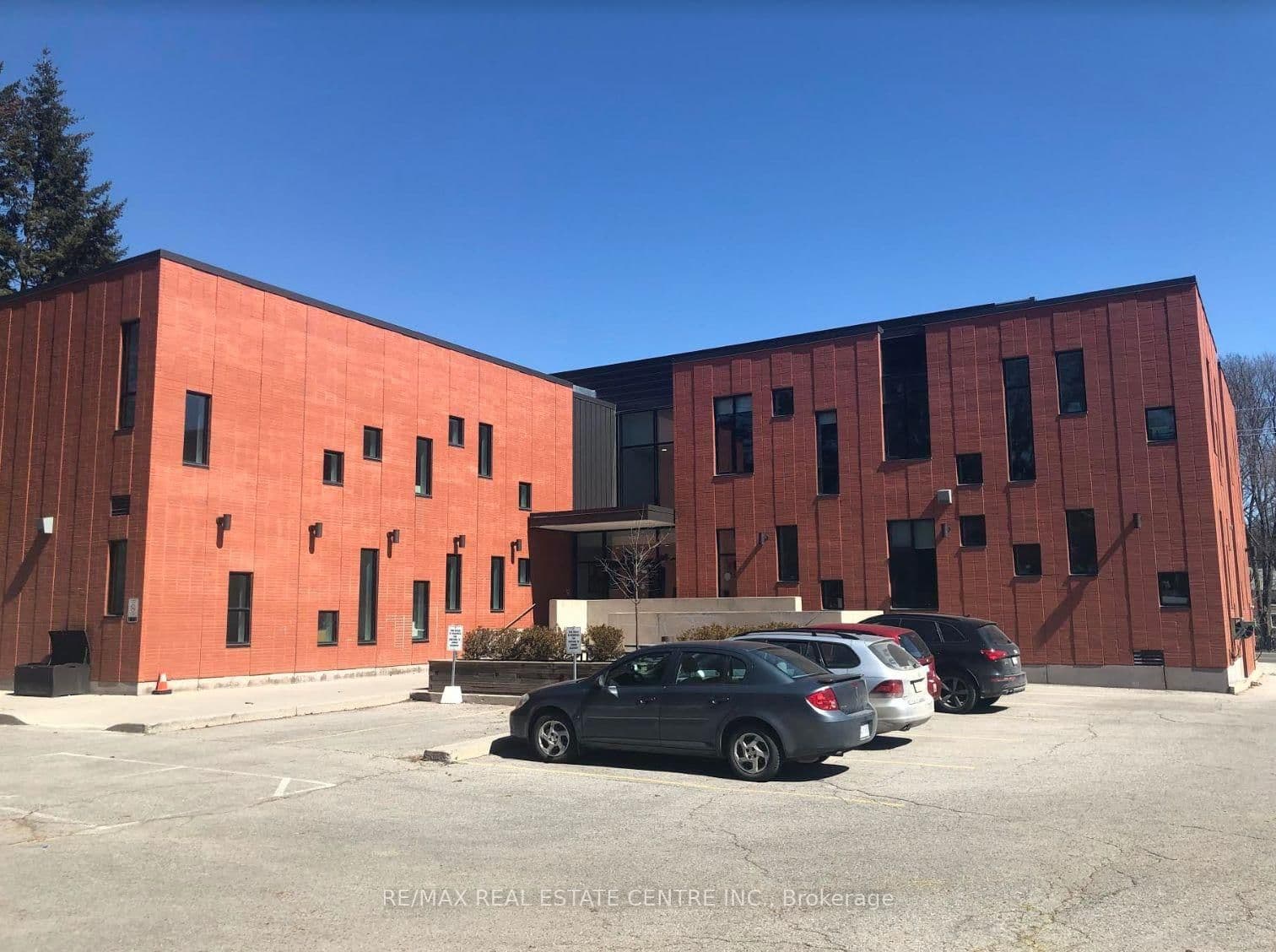 2454 Bayview Avenue, Unit 114 thumbnail 5