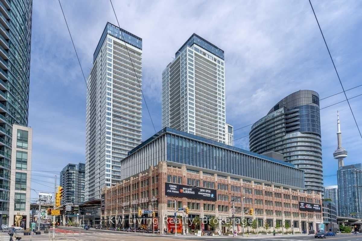 19 Bathurst Street, Unit 1006 - Image 1