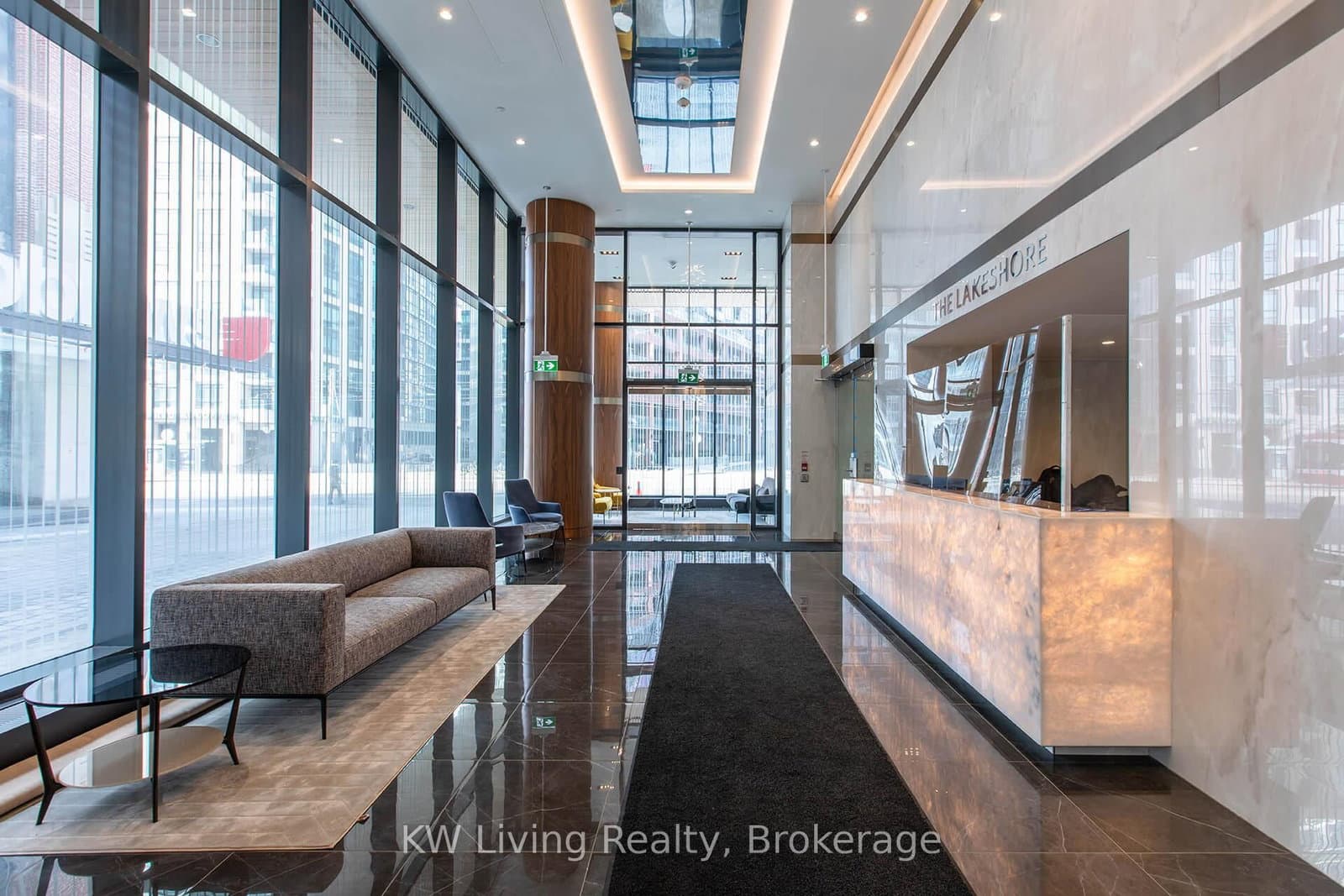 19 Bathurst Street, Unit 1006 thumbnail 3