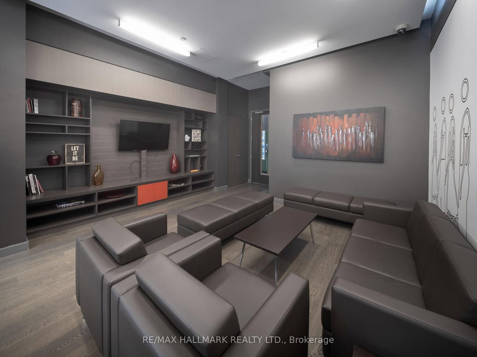 132 Berkeley Street, Unit 1007 thumbnail 12