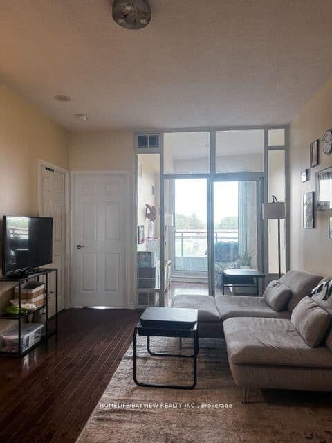 18 Holmes Avenue, Unit 501 thumbnail 9