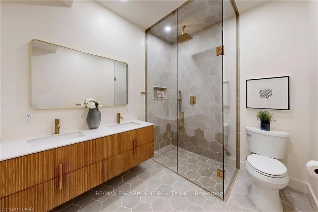 28 Dunsmore Gardens thumbnail 37
