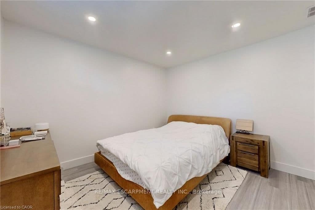 28 Dunsmore Gardens thumbnail 45