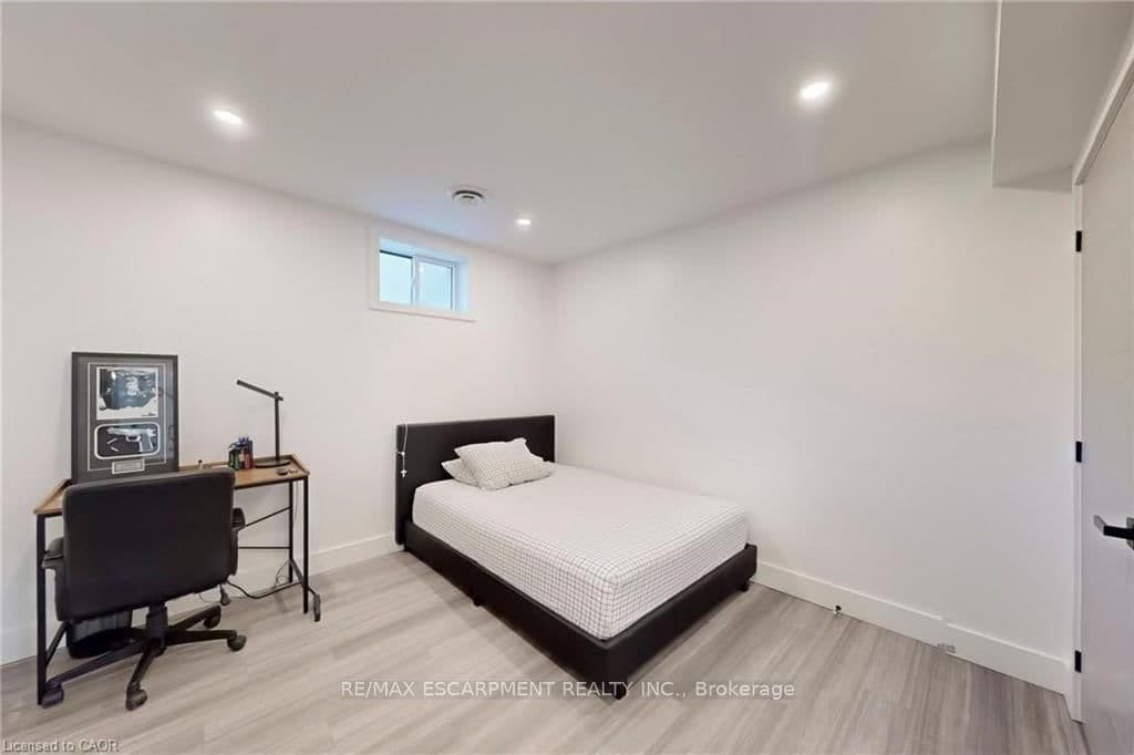 28 Dunsmore Gardens thumbnail 46