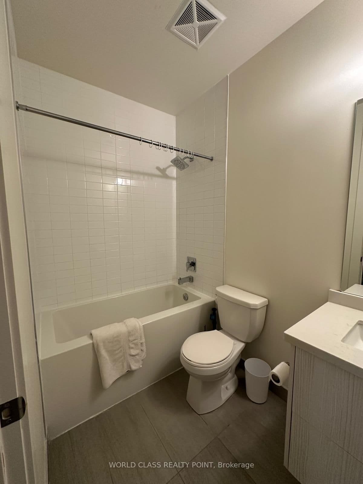 330 Richmond Street W, Unit 2809 thumbnail 12