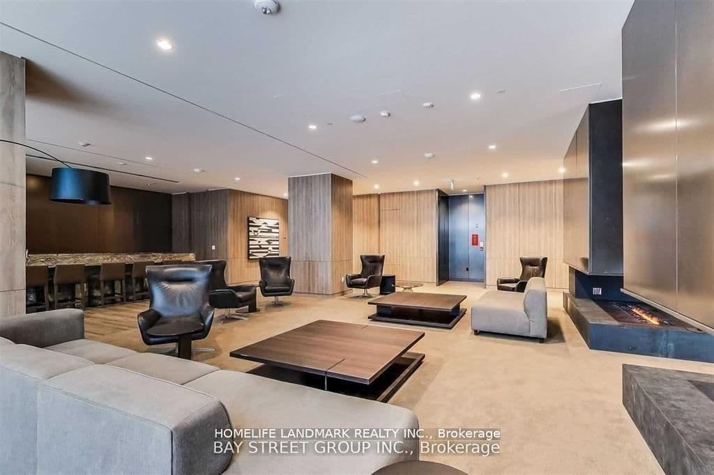 27 BATHURST Street, Unit 1113 thumbnail 3