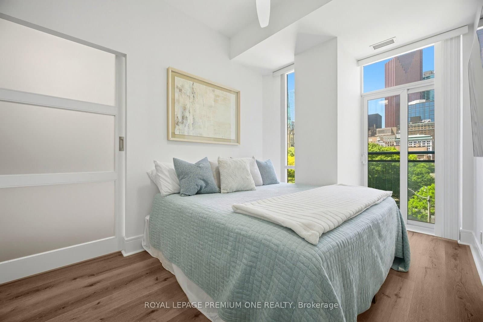 112 George Street, Unit S430 thumbnail 17