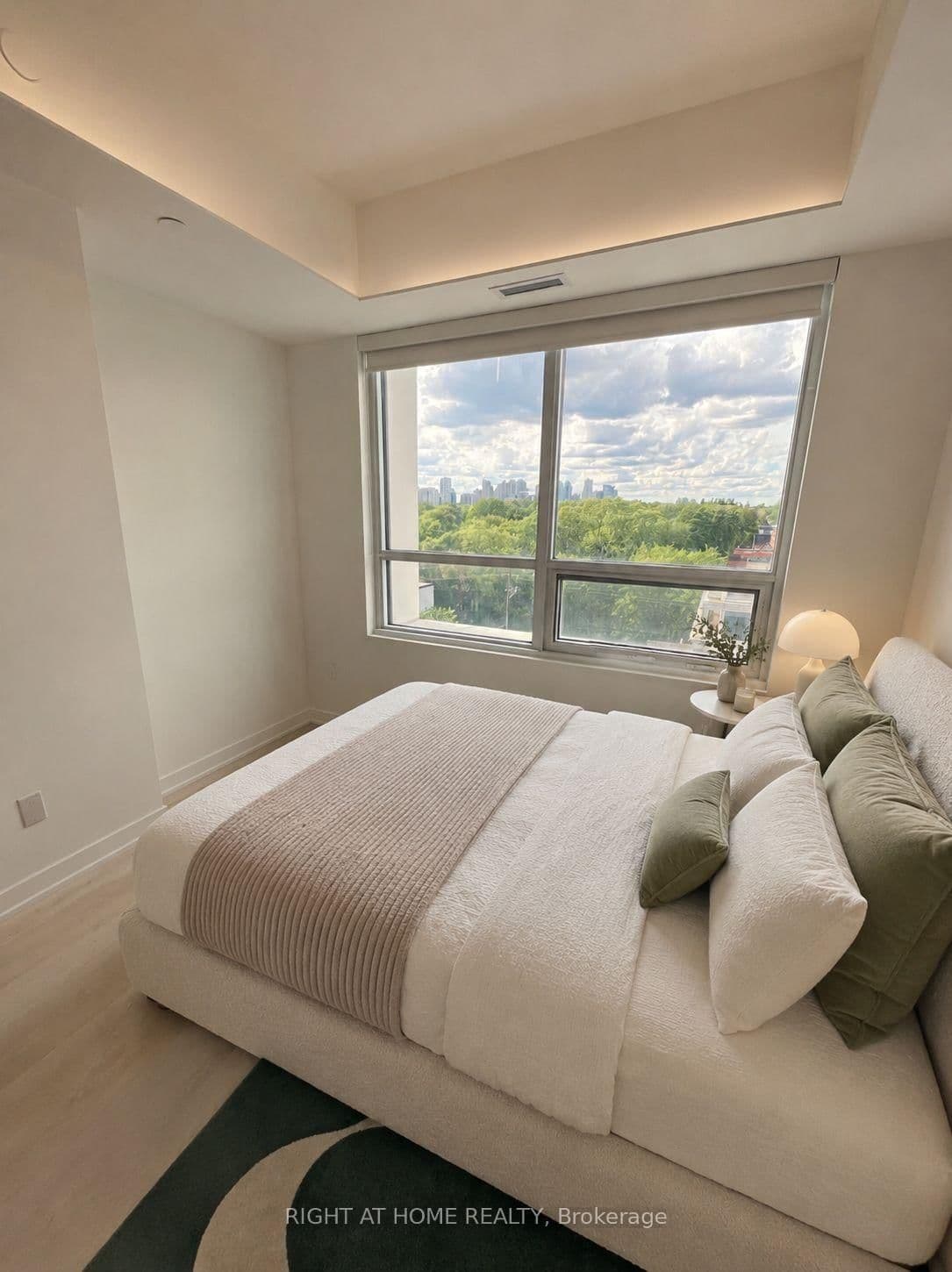 181 Sheppard Avenue E, Unit 604 thumbnail 6