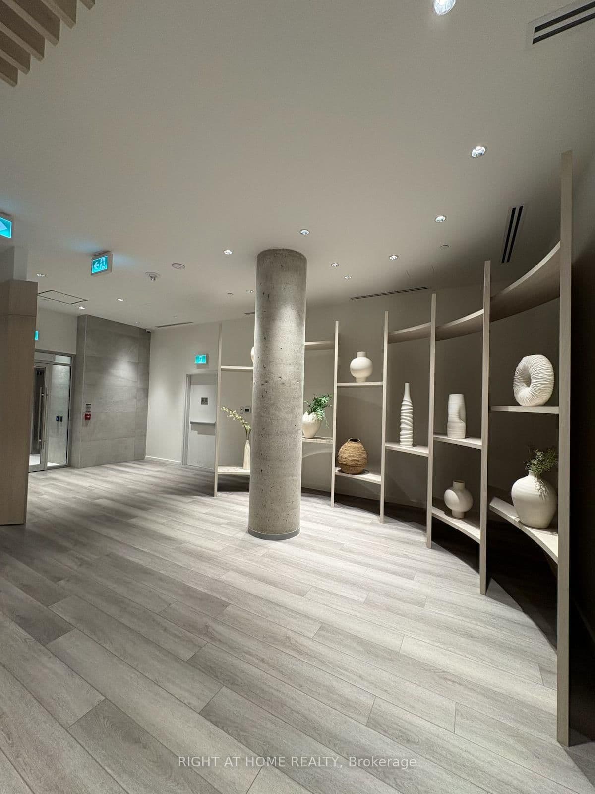 181 Sheppard Avenue E, Unit 604 thumbnail 9