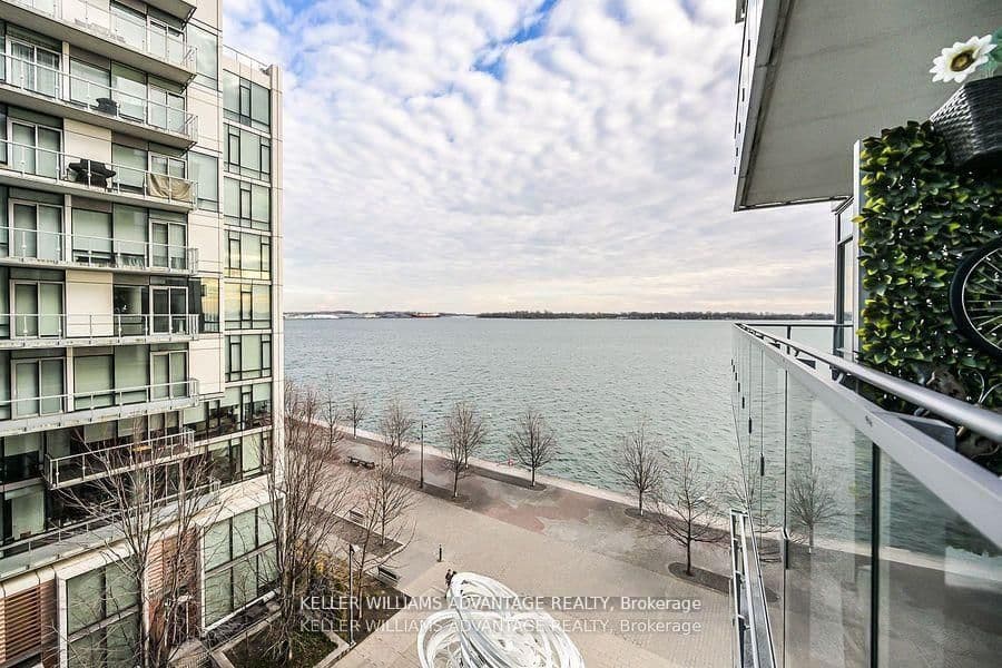 29 Queens Quay E, Unit 616 - Image 1
