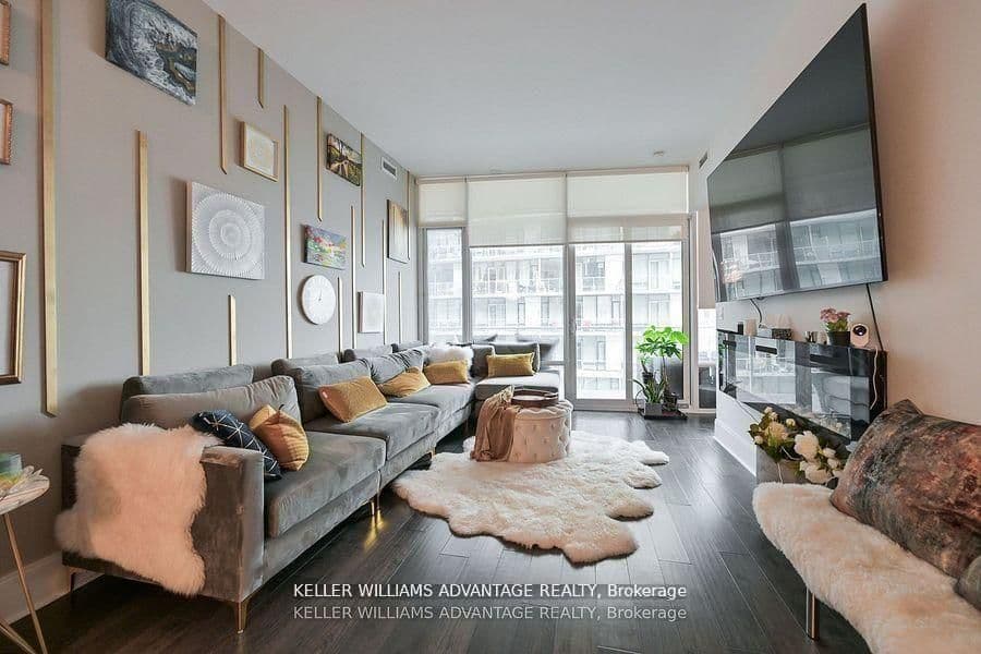 29 Queens Quay E, Unit 616 thumbnail 16