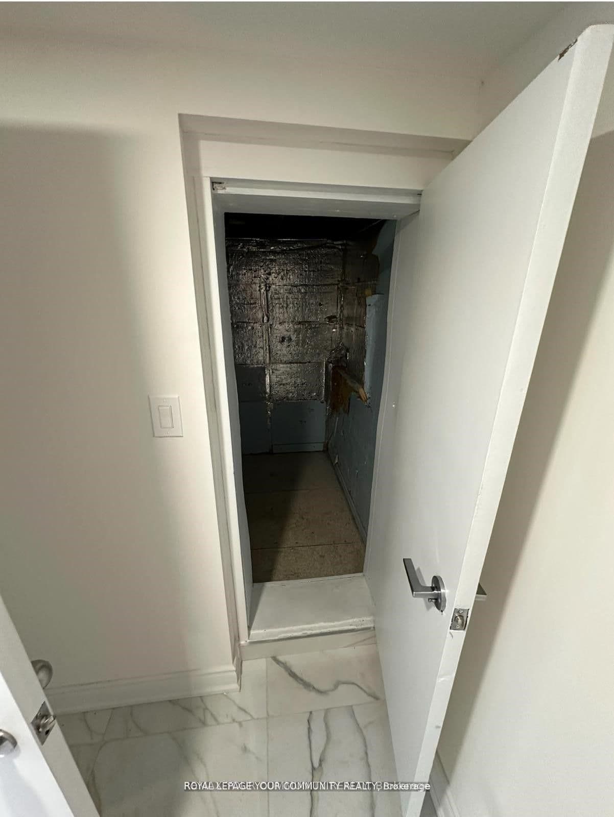 90 Bevdale Road, Unit Bsmt thumbnail 15