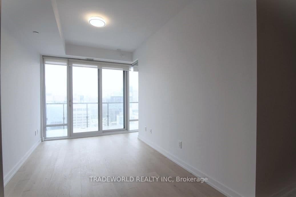 488 University Avenue, Unit 2101 thumbnail 4