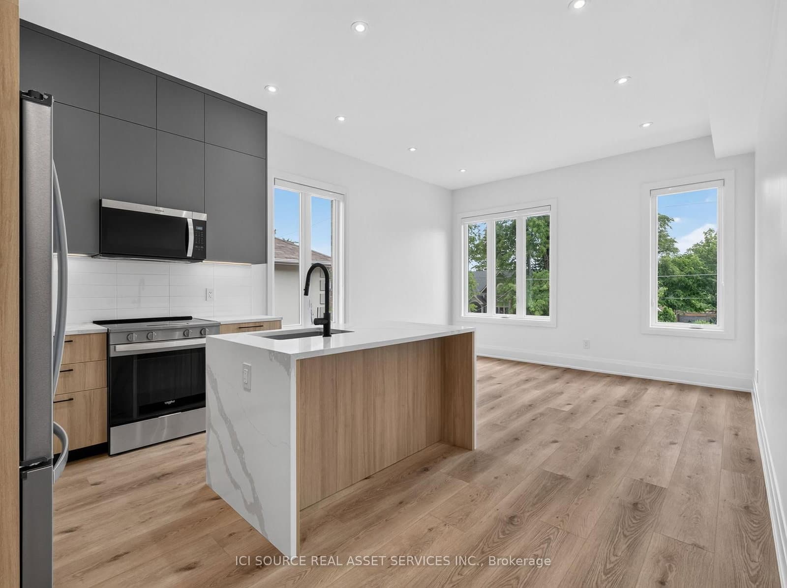 28 Norcross Road, Unit Unit 2 thumbnail 2
