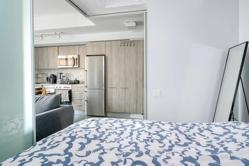 28 Wellesley Street E, Unit 603 thumbnail 11