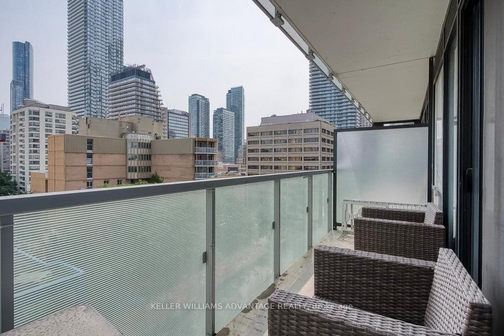 28 Wellesley Street E, Unit 603 thumbnail 20