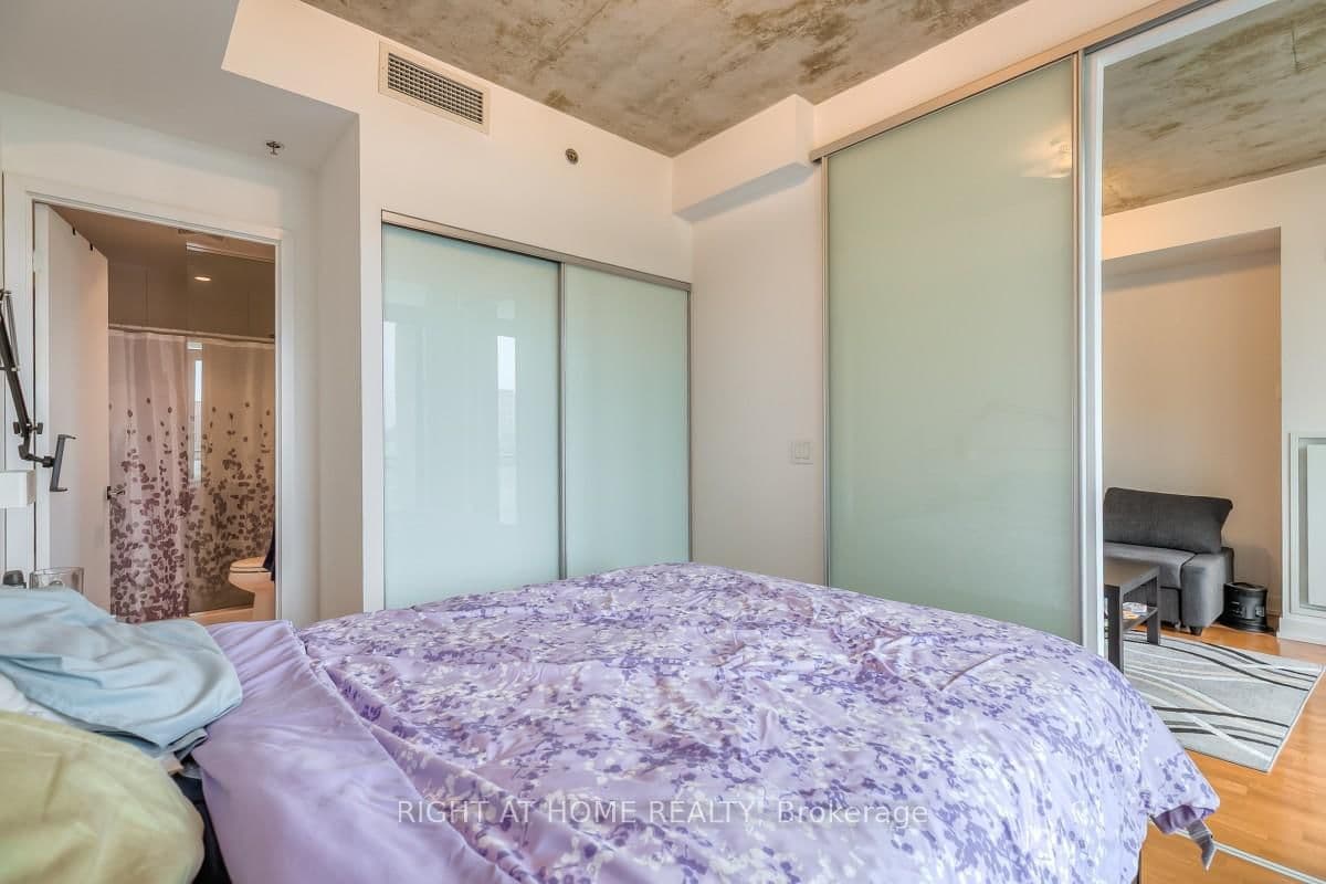 20 Minowan Miikan Lane, Unit 419 thumbnail 12