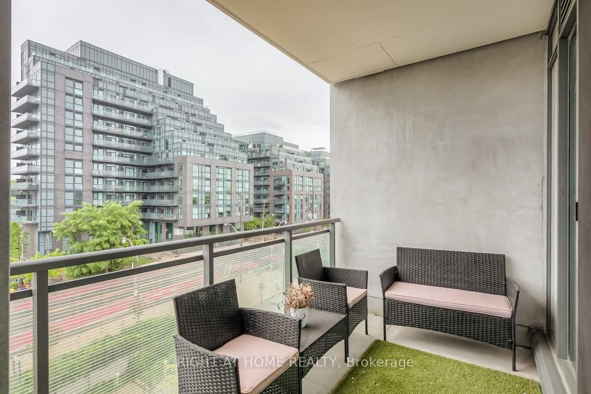 20 Minowan Miikan Lane, Unit 419 thumbnail 20