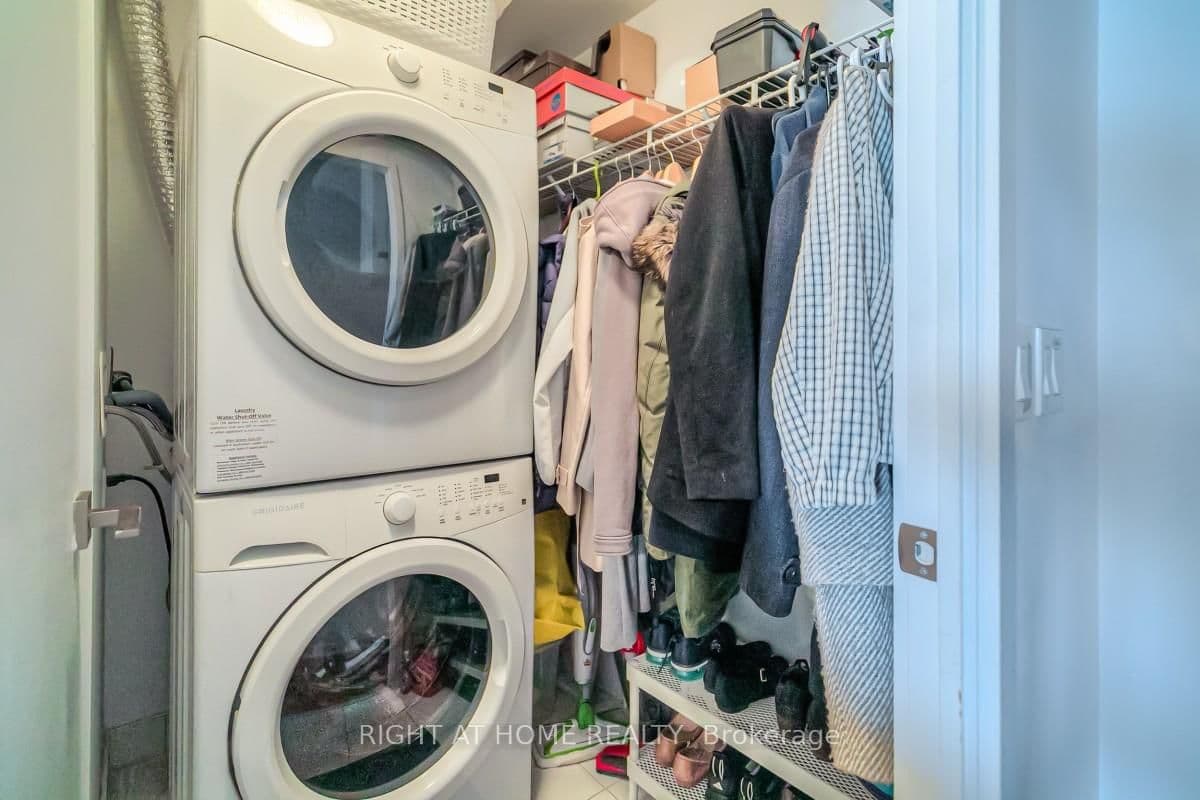 20 Minowan Miikan Lane, Unit 419 thumbnail 23