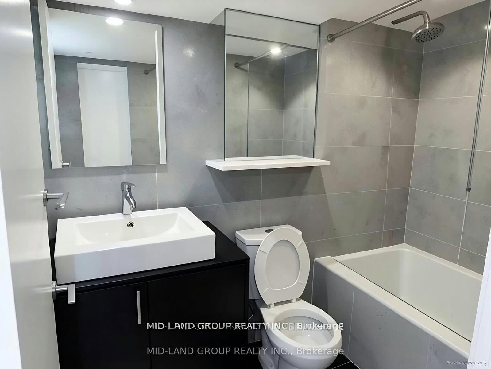 72 Esther Shiner Boulevard, Unit 1710 thumbnail 5
