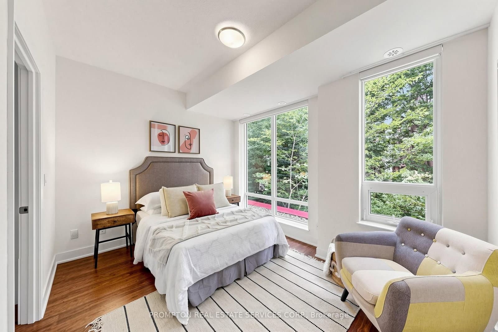 88 Sheppard Avenue E, Unit Th17 thumbnail 19