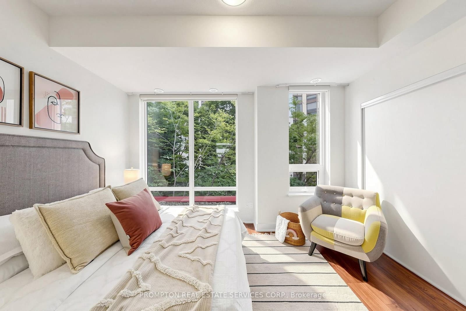 88 Sheppard Avenue E, Unit Th17 thumbnail 20