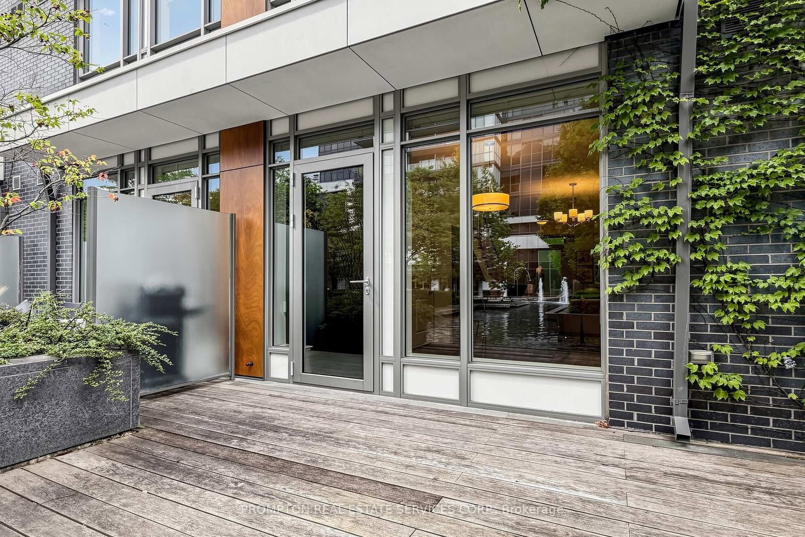 88 Sheppard Avenue E, Unit Th17 thumbnail 42