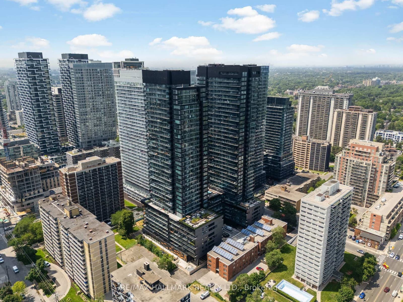 127 Broadway Avenue, Unit 1611 thumbnail 18