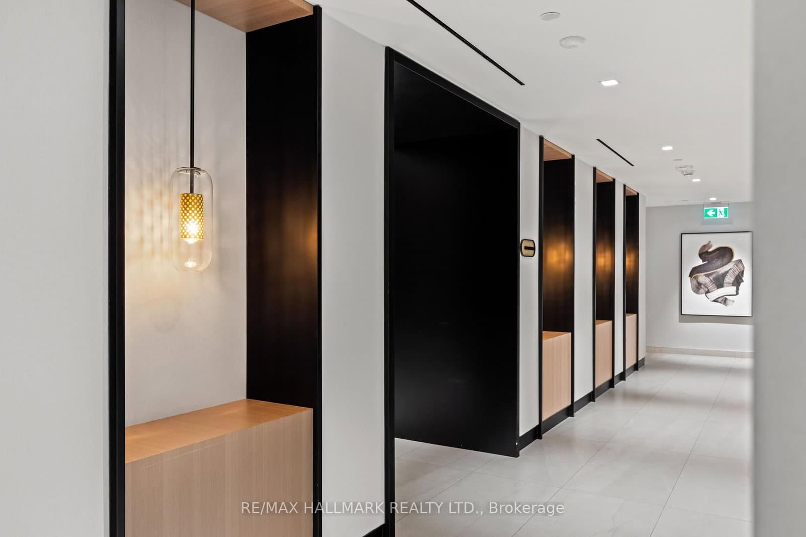 127 Broadway Avenue, Unit 1611 thumbnail 38