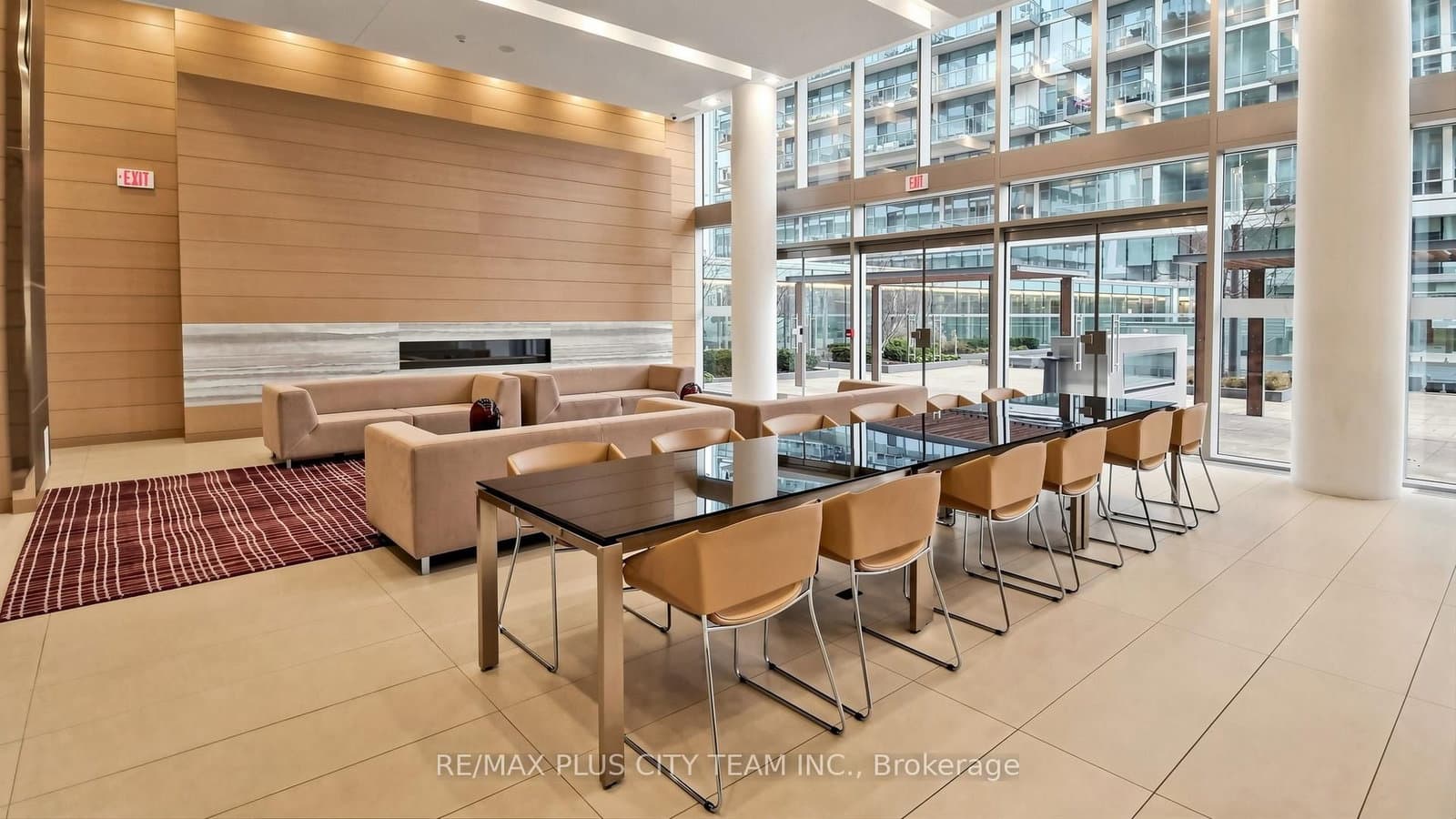 29 Queens Quay E, Unit TH122 thumbnail 29