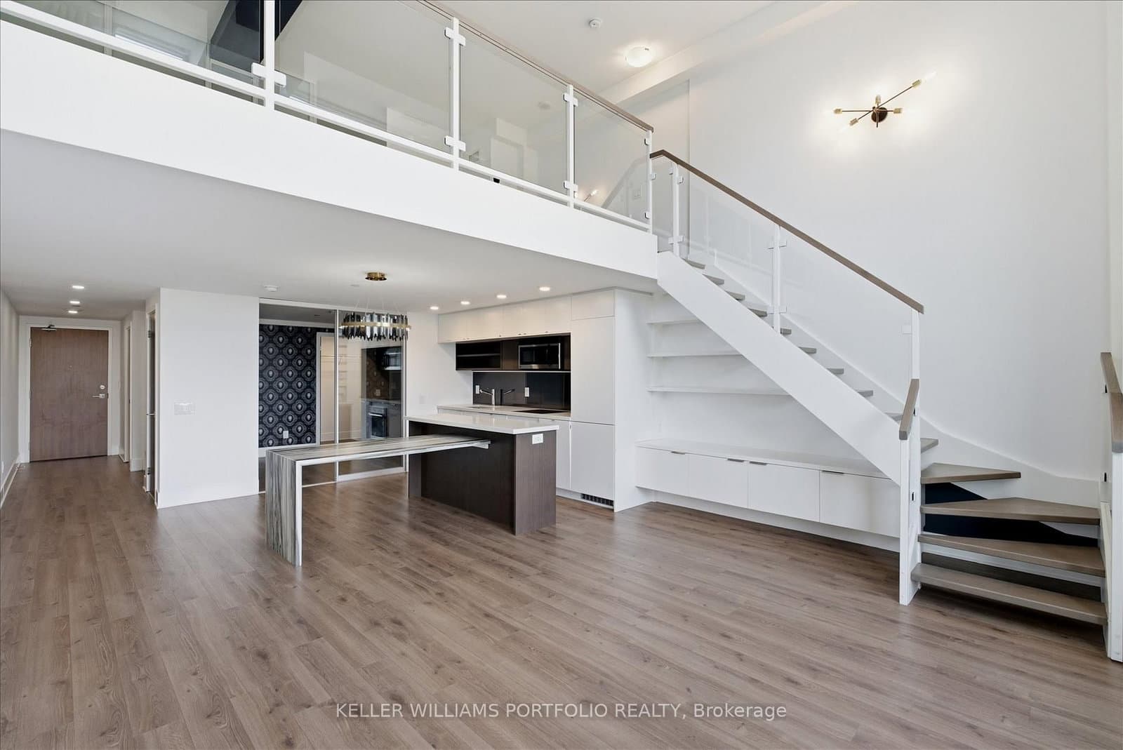 111 St Clair Avenue W, Unit 932 thumbnail 12